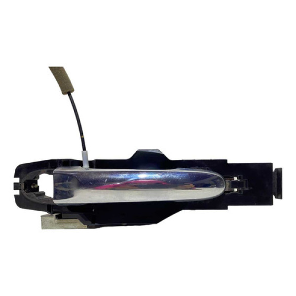 Maçaneta Externa Dianteira Esquerda Versa Cromada 2018