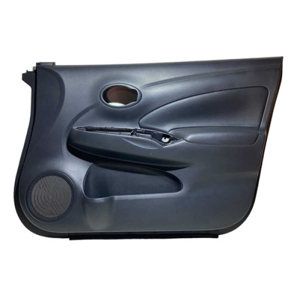 Forro De Porta Dianteira Direita Versa 2018 Couro